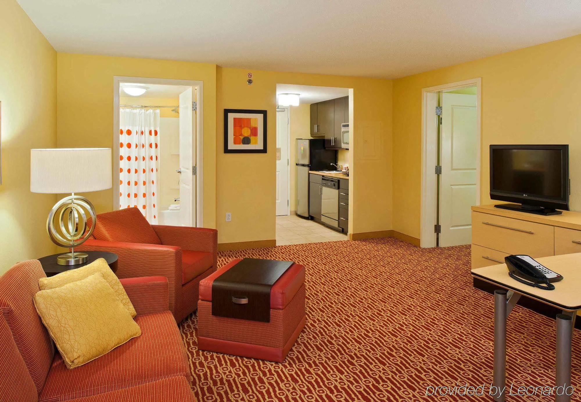 Towneplace Suites By Marriott Bethlehem Easton/Lehigh Valley Hollo Экстерьер фото
